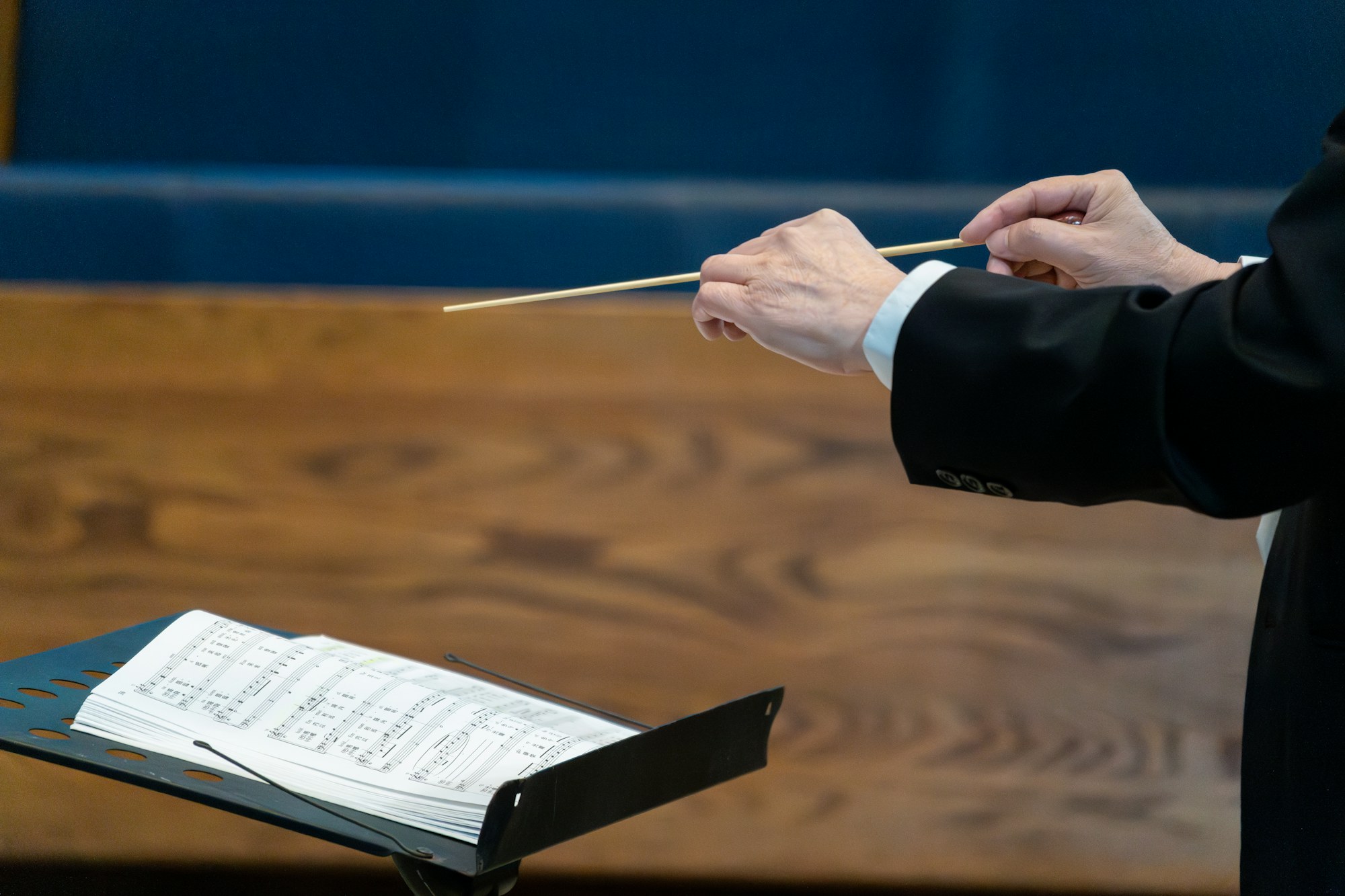 Full orchestra